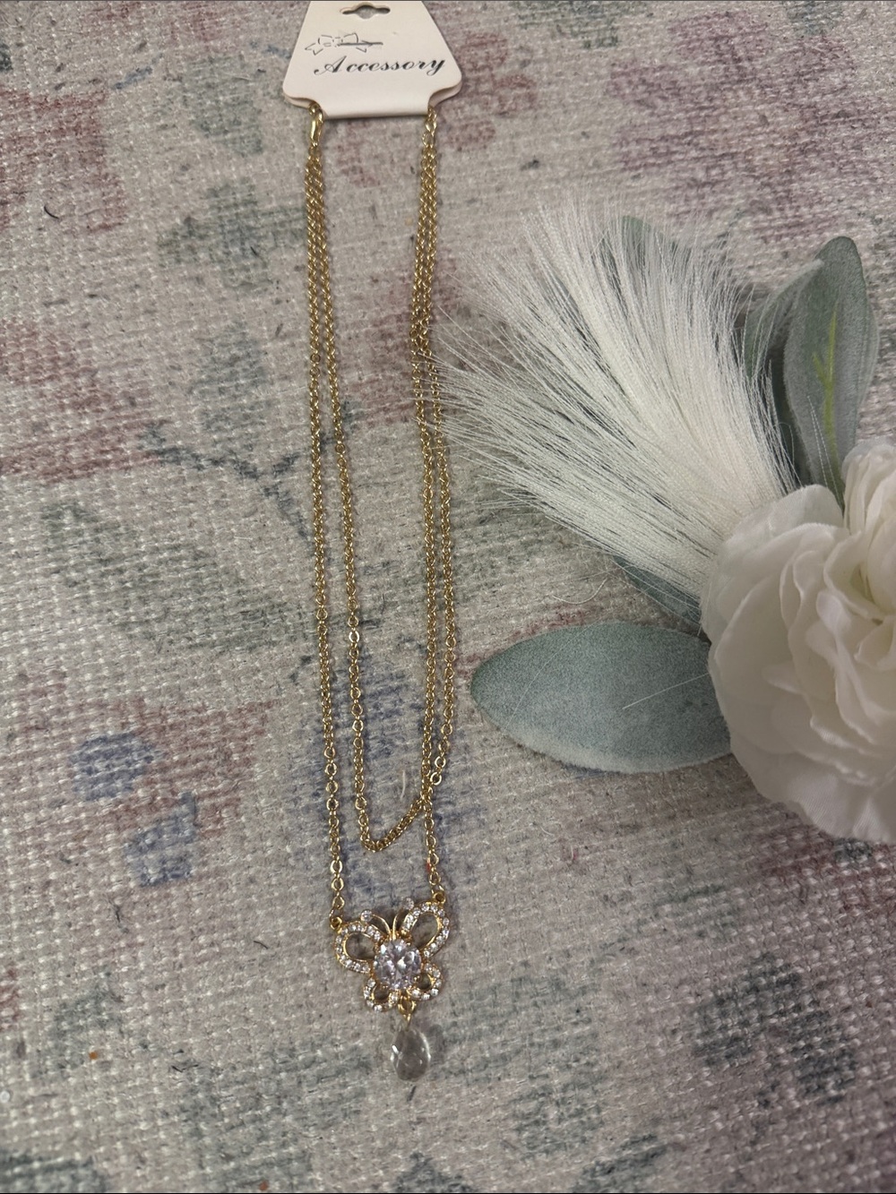 GOLD LAYERED BUTTERFLY NECKLACE - NWT